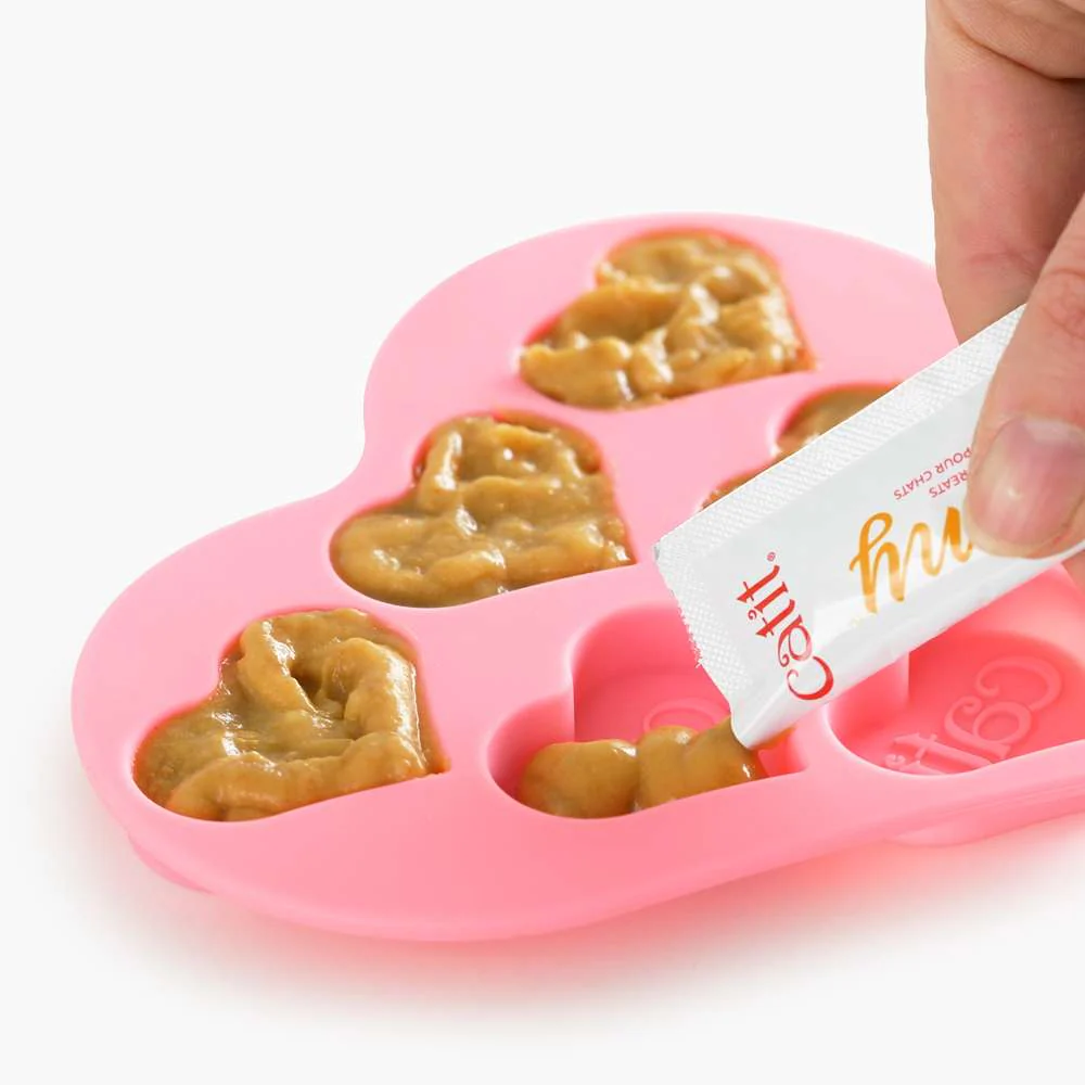 Catit Creamy Heart-Shaped Silicone Ice Tray - Image 5